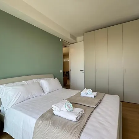 Beachfront Design Private Parking Ac Center Wifi * Civitanova Marche