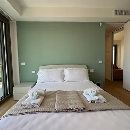 Beachfront Design Private Parking Ac Center Wifi Civitanova Marche